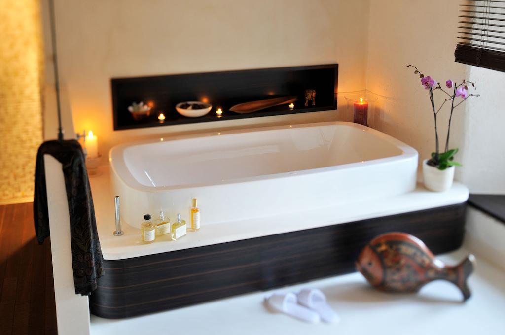 La Belle Saison Bed and Breakfast Mollens  Δωμάτιο φωτογραφία